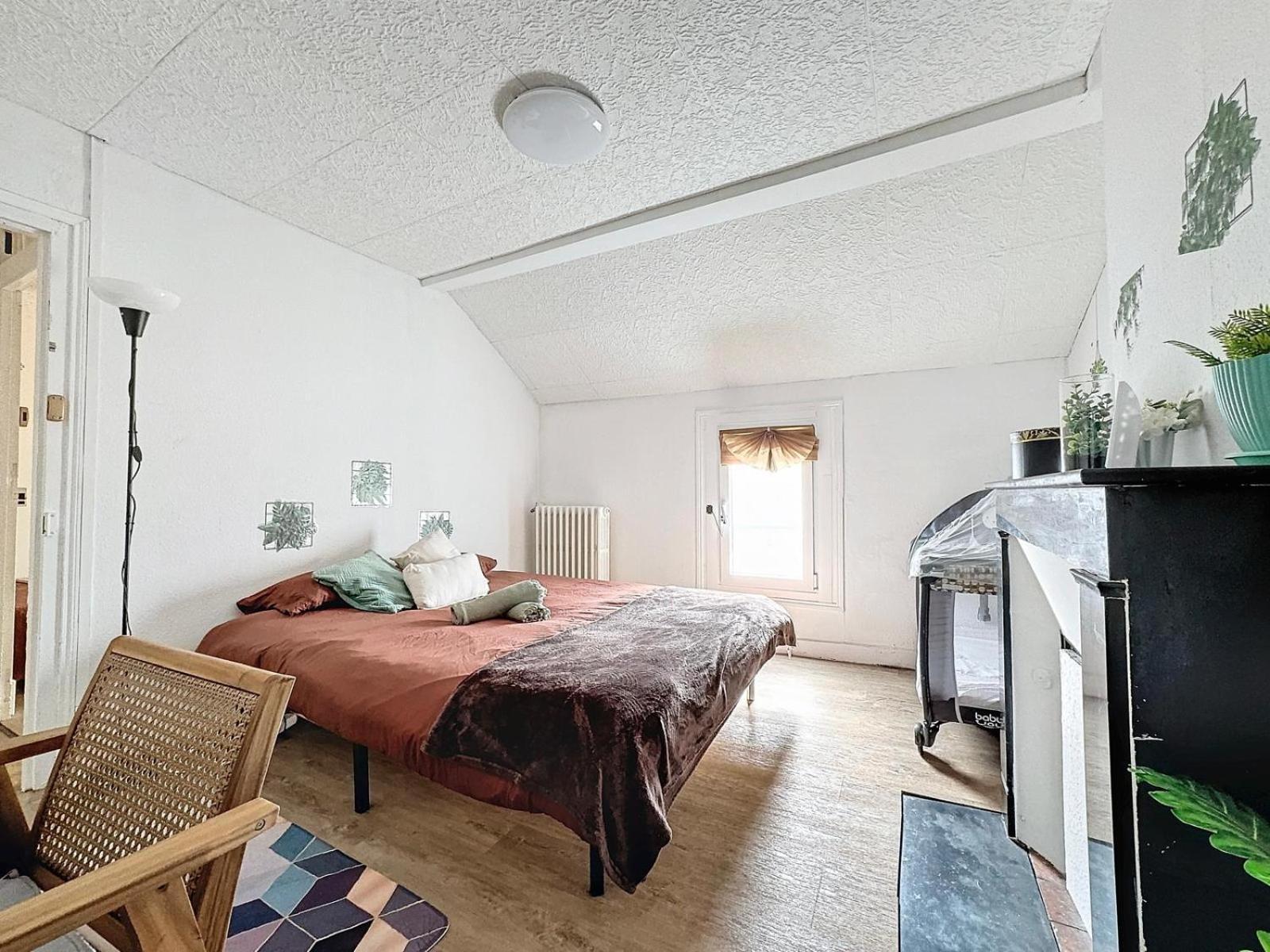A1 Champagne Residence - 200 M2 14 Personnes 2 Toilets 4 Showers - Hyper Centre - Chalons En Champagne Εξωτερικό φωτογραφία