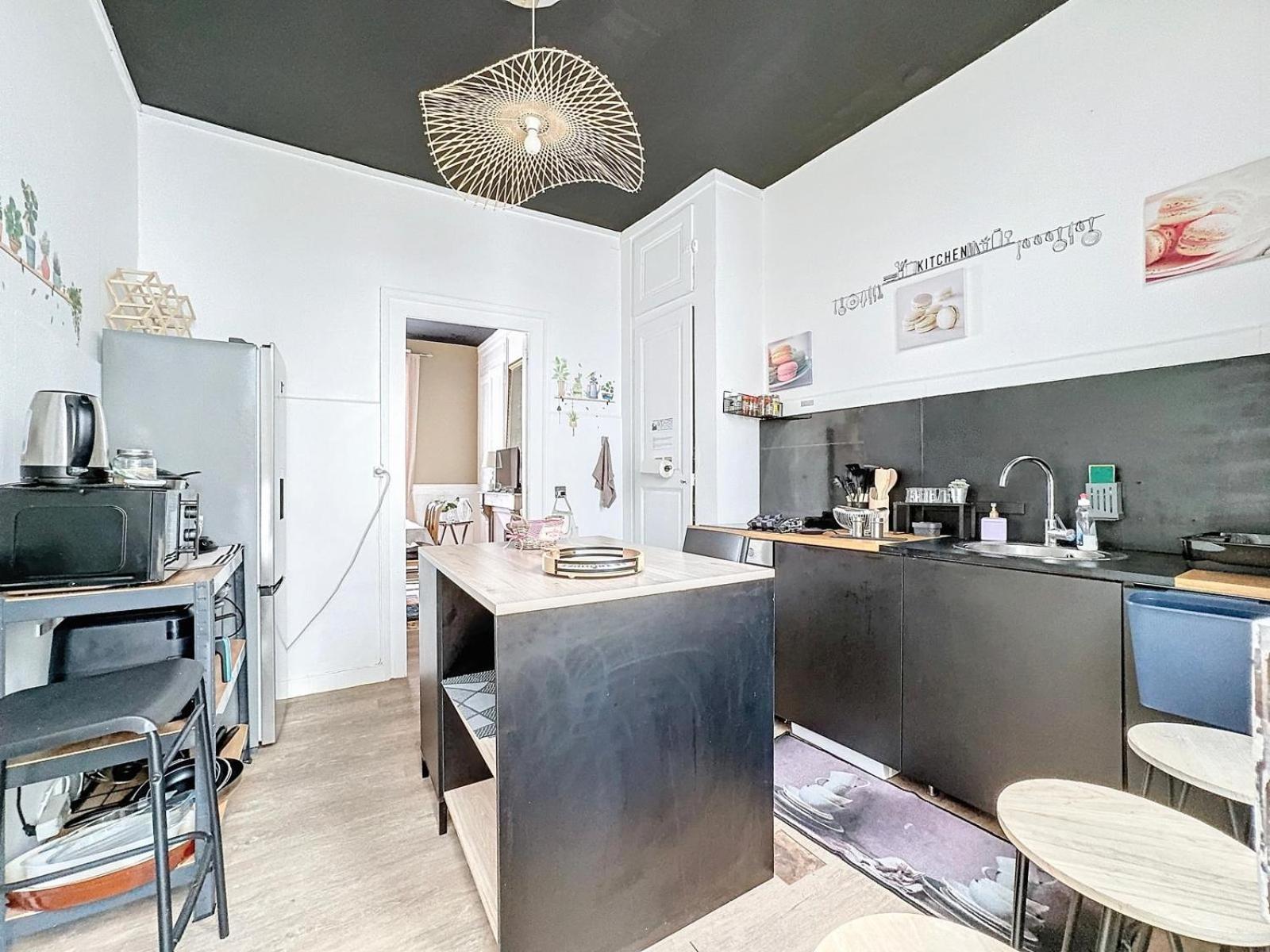 A1 Champagne Residence - 200 M2 14 Personnes 2 Toilets 4 Showers - Hyper Centre - Chalons En Champagne Εξωτερικό φωτογραφία