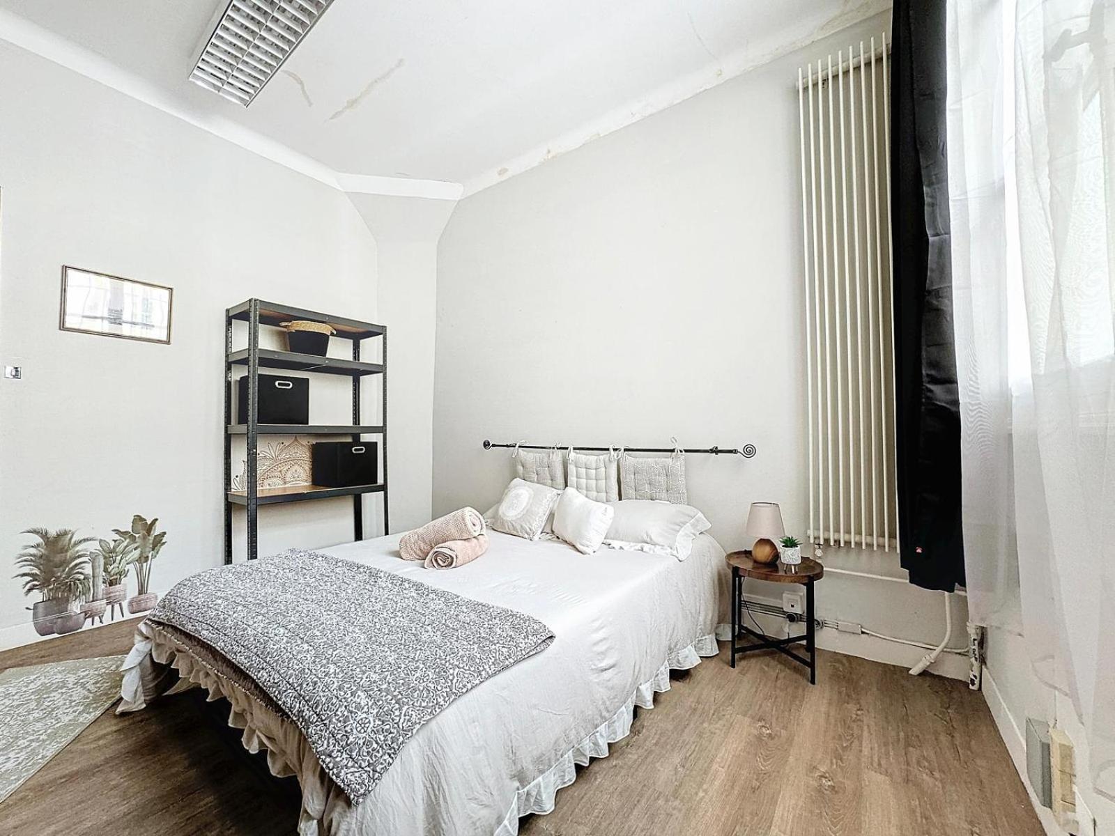 A1 Champagne Residence - 200 M2 14 Personnes 2 Toilets 4 Showers - Hyper Centre - Chalons En Champagne Εξωτερικό φωτογραφία