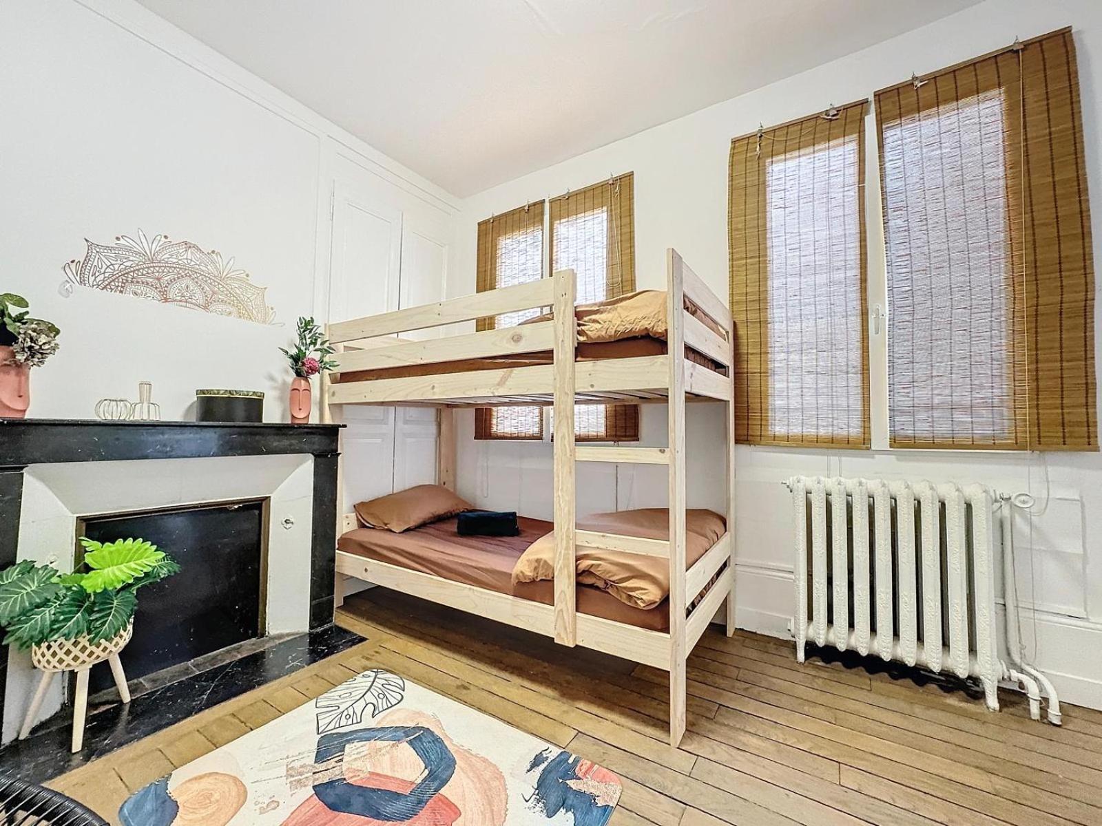 A1 Champagne Residence - 200 M2 14 Personnes 2 Toilets 4 Showers - Hyper Centre - Chalons En Champagne Εξωτερικό φωτογραφία