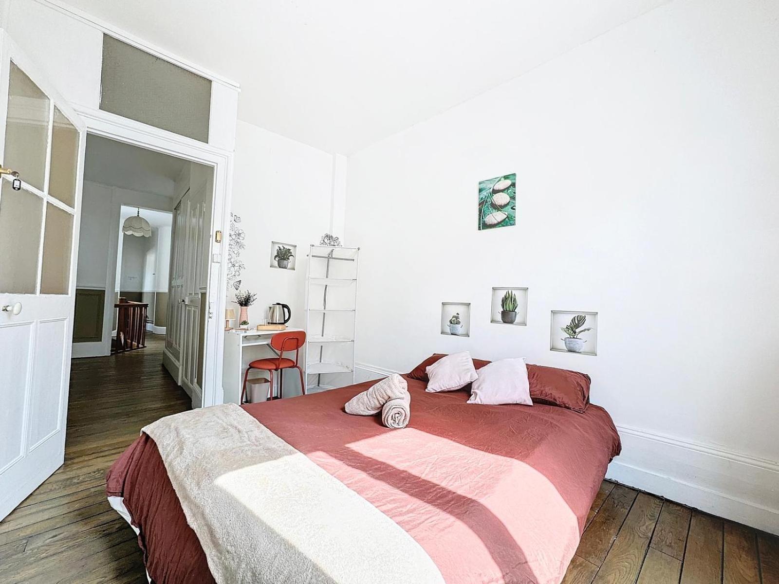 A1 Champagne Residence - 200 M2 14 Personnes 2 Toilets 4 Showers - Hyper Centre - Chalons En Champagne Εξωτερικό φωτογραφία