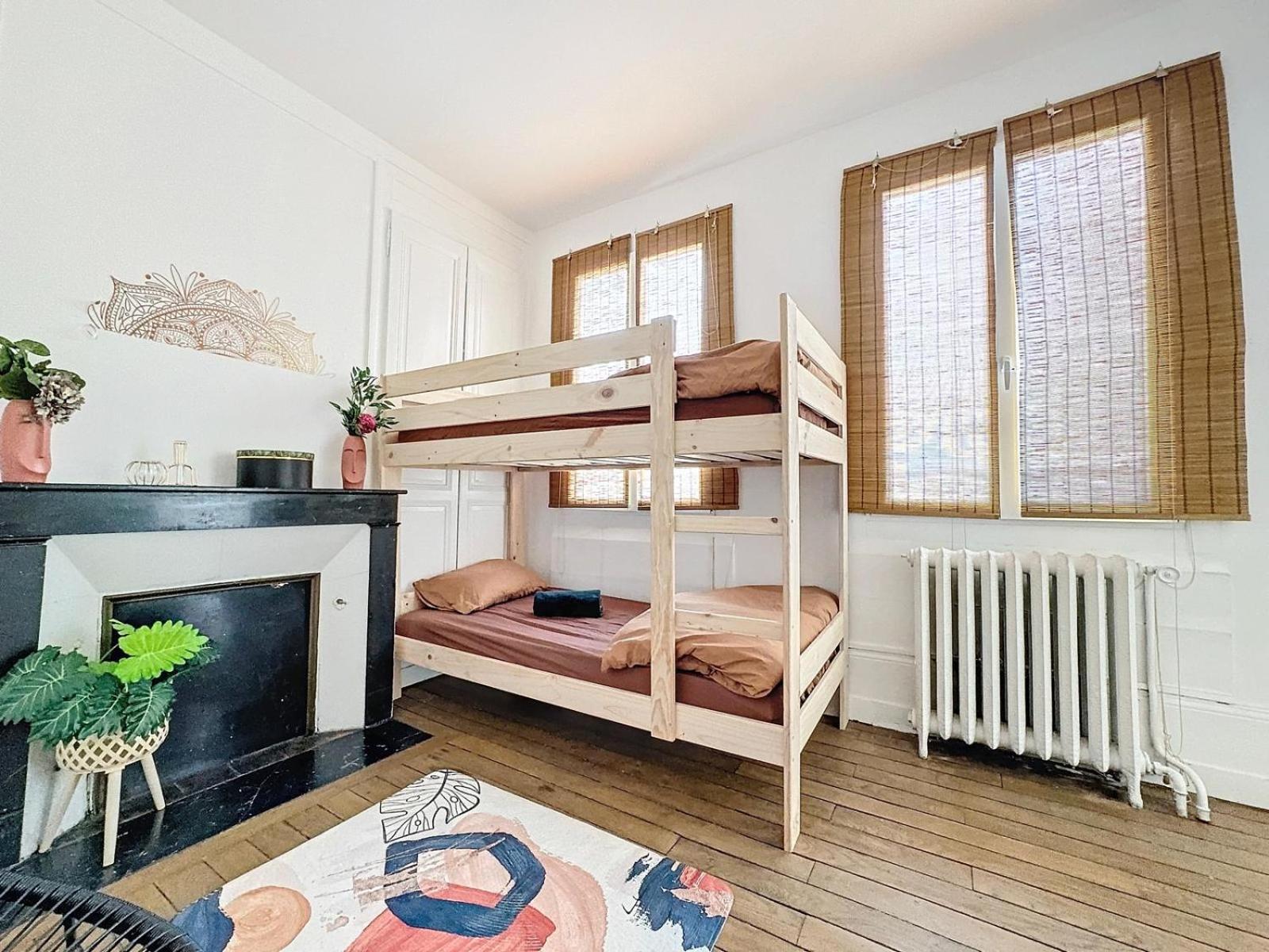 A1 Champagne Residence - 200 M2 14 Personnes 2 Toilets 4 Showers - Hyper Centre - Chalons En Champagne Εξωτερικό φωτογραφία