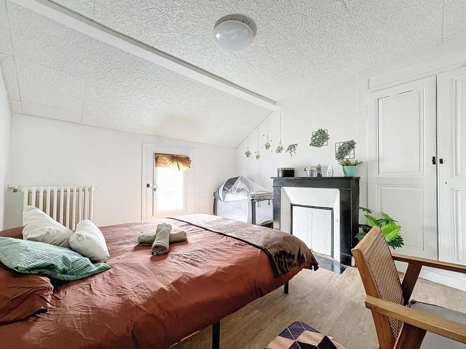 A1 Champagne Residence - 200 M2 14 Personnes 2 Toilets 4 Showers - Hyper Centre - Chalons En Champagne Εξωτερικό φωτογραφία