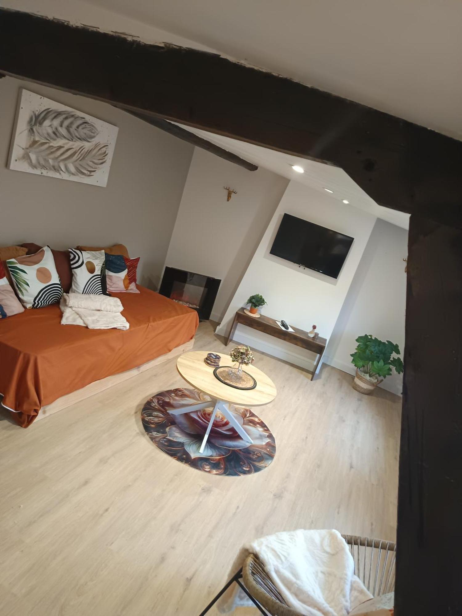 A1 Champagne Residence - 200 M2 14 Personnes 2 Toilets 4 Showers - Hyper Centre - Chalons En Champagne Εξωτερικό φωτογραφία